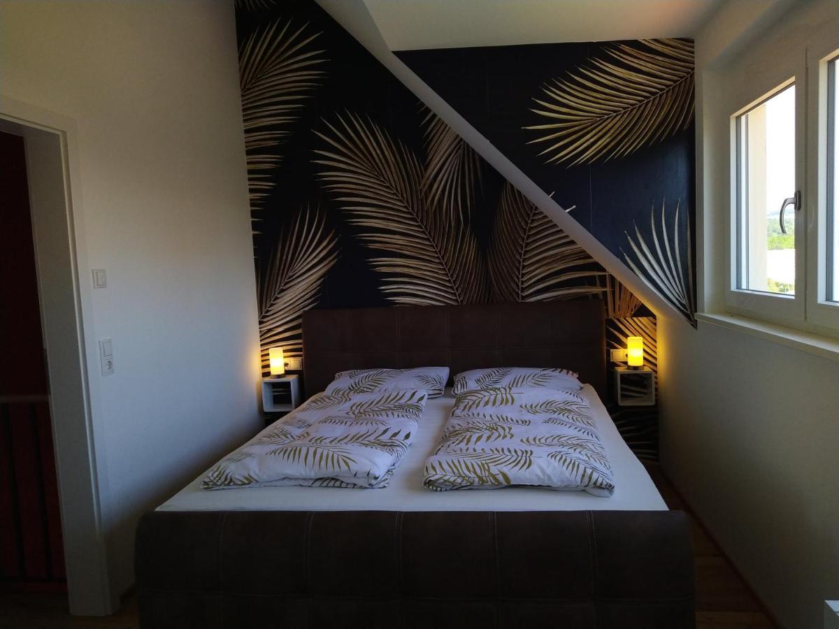 Ferienhof Dachsberg Wohnung Sundowner 贝曼廷根 外观 照片